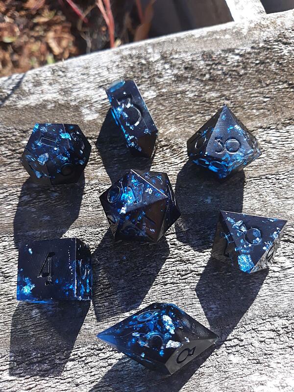 Click image for larger version

Name:	Dice File 2.jpg
Views:	491
Size:	797.0 KB
ID:	28503
