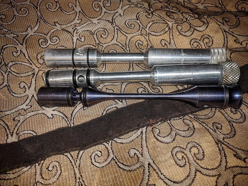 Click image for larger version

Name:	diamond labs titanium autococker bolt, pre2k.jpg
Views:	210
Size:	550.0 KB
ID:	278027