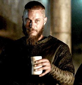 Click image for larger version

Name:	tumblr_nlg75gp6cV1r3i2gwo1_400.gif
Views:	179
Size:	1.40 MB
ID:	336873