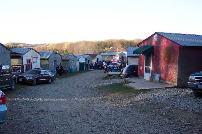 Click image for larger version

Name:	Bunkhouse Row.jpg
Views:	824
Size:	31.3 KB
ID:	429388