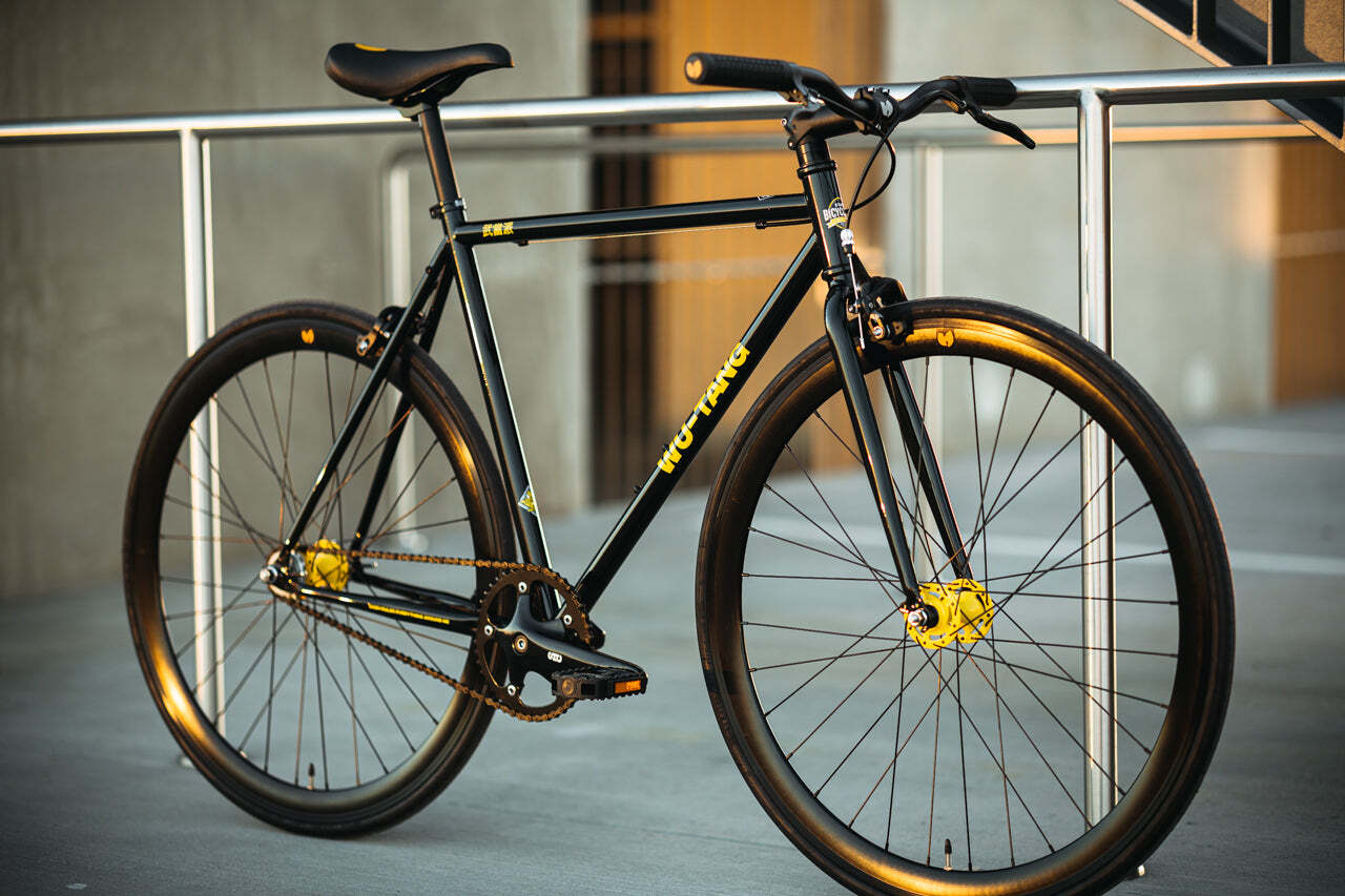 Click image for larger version

Name:	WuTangxStateBicycleCo.CoreLineSingleSpeed_FixedGearBike-1.jpg?v=1685474192.jpg
Views:	148
Size:	142.8 KB
ID:	576443