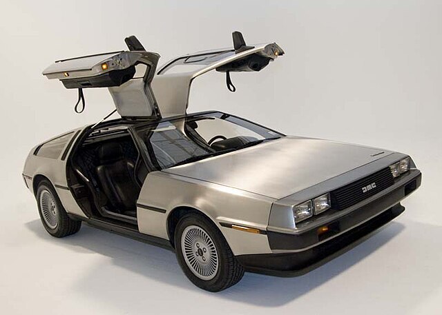 Click image for larger version

Name:	Delorean_DMC-12_side.jpg
Views:	161
Size:	47.2 KB
ID:	697395