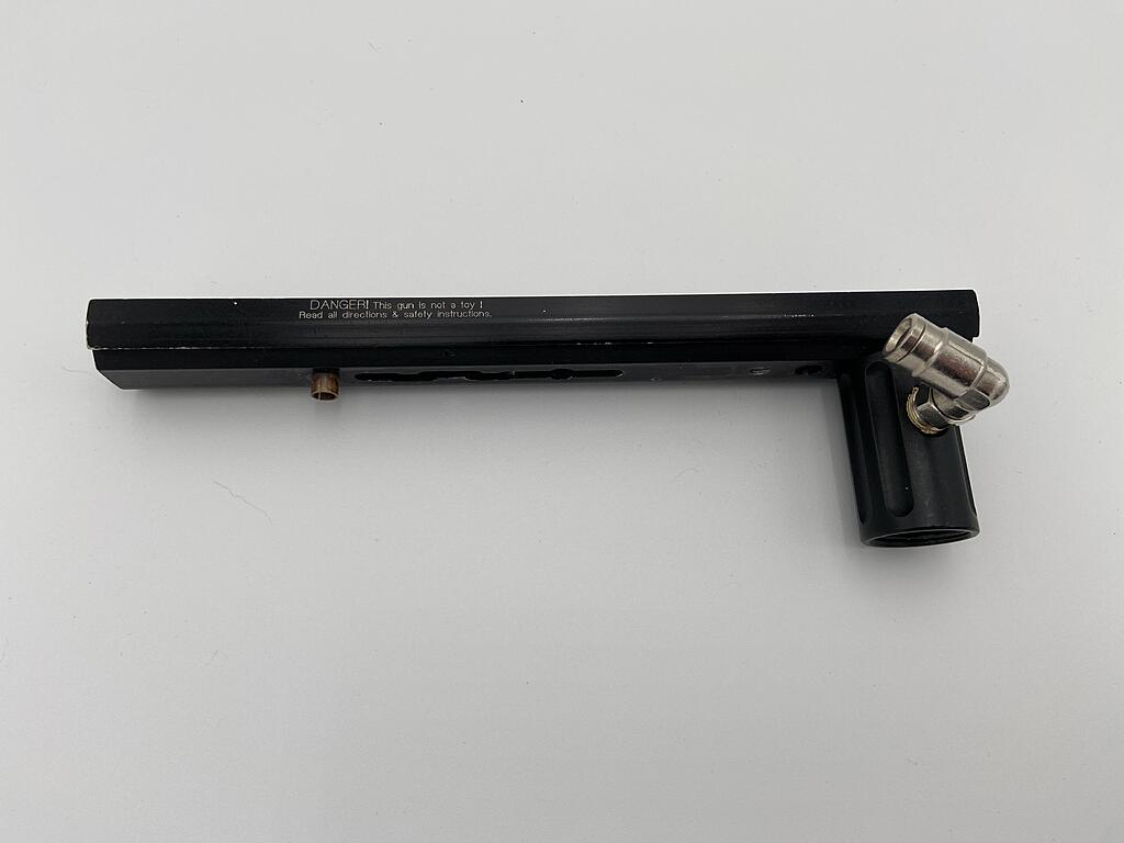 Click image for larger version  Name:	automag_rail_2.jpg Views:	39 Size:	2.02 MB ID:	763230