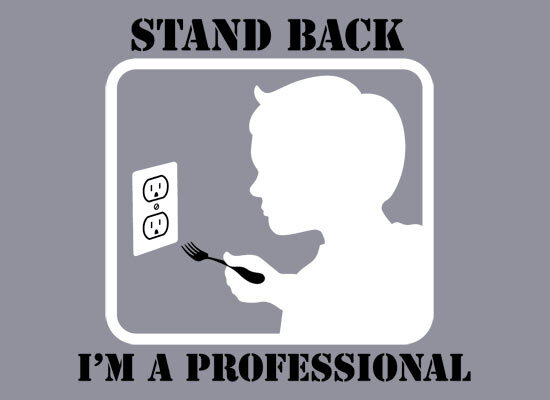 Click image for larger version

Name:	standback_fullpic_artwork.jpg
Views:	209
Size:	20.5 KB
ID:	822062