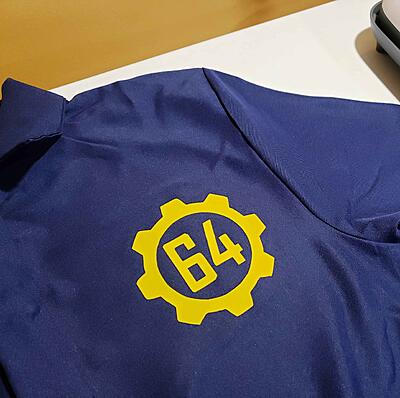 Click image for larger version  Name:	vault64_front.jpg Views:	3 Size:	689.9 KB ID:	841730