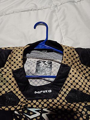 Click image for larger version  Name:	Empire Contact Jersey Neck.jpg Views:	115 Size:	3.03 MB ID:	875978